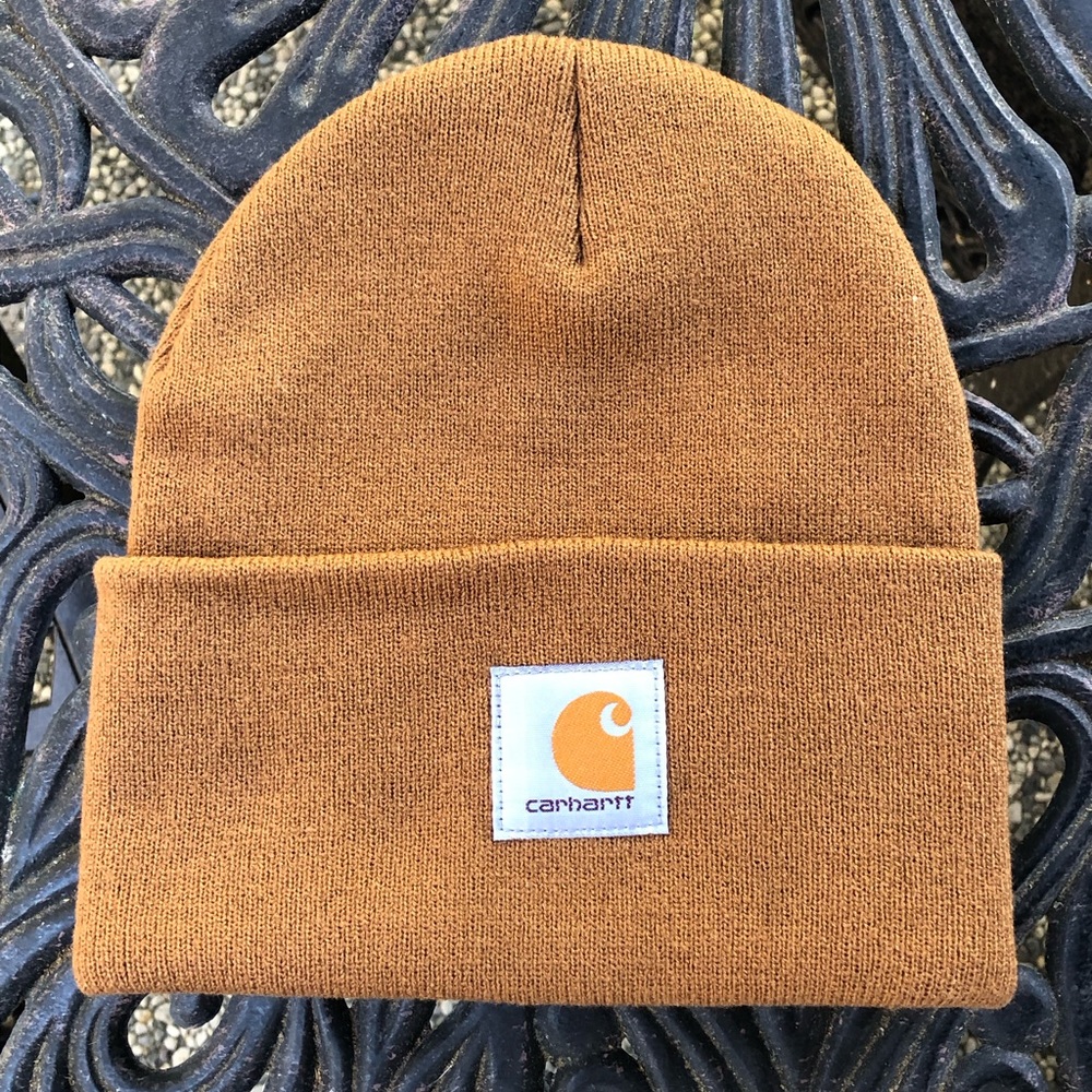 carhartt beanie - brown